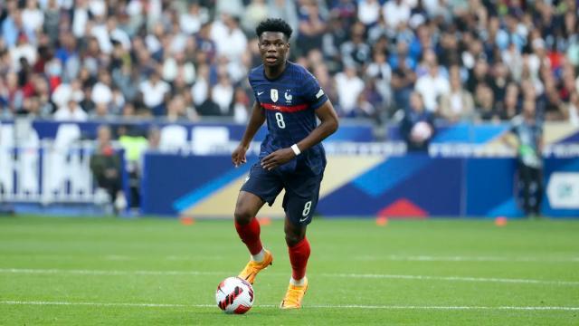 开云网站-皇马签下楚阿梅尼一波三折：姆巴佩爽约成转折点